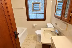 6243 W Waveland Ave, Chicago, IL 60634 - Photo 9