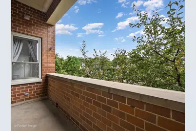 1350 W Fullerton Avenue #210, Chicago, IL 60614 - Photo 17