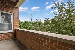 1350 W Fullerton Ave, Chicago, IL 60614 - Photo 17