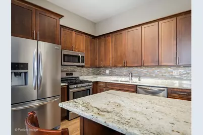 1350 W Fullerton Avenue #210, Chicago, IL 60614 - Photo 9