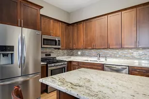 1350 W Fullerton Ave, Chicago, IL 60614 - Photo 9