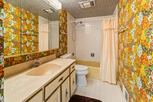 1491 Avignon Ct, Highland Park, IL 60035 - Photo 19