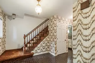 1491 Avignon Ct, Highland Park, IL 60035 - Photo 3