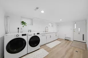 3242 N Oleander Ave, Chicago, IL 60634 - Photo 17