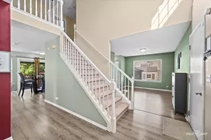 624 Jenna Dr, South Elgin, IL 60177 - Photo 3