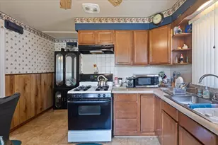 14836 S Langley Blvd, Dolton, IL 60419 - Photo 11