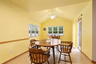 1582 Sun Ridge Dr, Bourbonnais, IL 60914 - Photo 7
