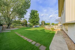 7502 W Lakeside Dr, Frankfort, IL 60423 - Photo 15