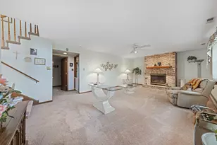 7502 W Lakeside Dr, Frankfort, IL 60423 - Photo 7