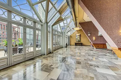111 E Chestnut Street #22A, Chicago, IL 60611 - Photo 33