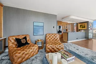 111 E Chestnut St, Chicago, IL 60611 - Photo 7