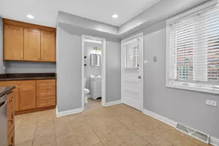 15 S Waiola Ave, La Grange, IL 60525 - Photo 15