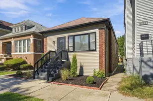 710 E 92nd Pl, Chicago, IL 60619 - Photo 3