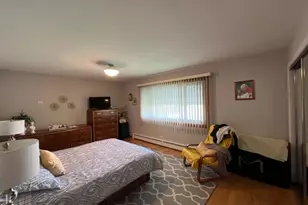 8887 N Grace Ave, Niles, IL 60714 - Photo 7