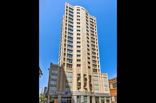 600 N Dearborn St, Chicago, IL 60654 - Photo 1