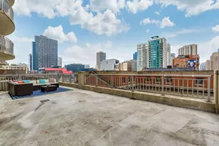 600 N Dearborn St, Chicago, IL 60654 - Photo 17