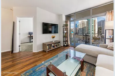 600 N Dearborn Street #905, Chicago, IL 60654 - Photo 3