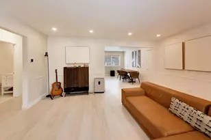 2600 W Walton St, Chicago, IL 60622 - Photo 5