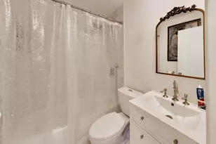 2600 W Walton St, Chicago, IL 60622 - Photo 21