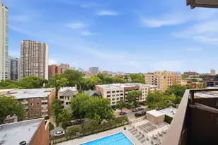 555 W Cornelia Ave, Chicago, IL 60657 - Photo 15