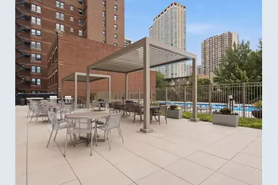 555 W Cornelia Avenue #1002, Chicago, IL 60657 - Photo 21