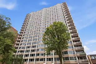 555 W Cornelia Ave, Chicago, IL 60657 - Photo 1
