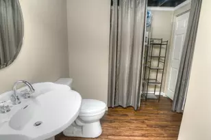 688 Stewart Ave, North Aurora, IL 60542 - Photo 29