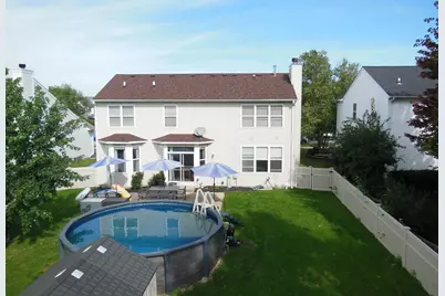 688 Stewart Avenue, North Aurora, IL 60542 - Photo 31