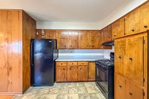 420 W Pierce Ave, Charleston, IL 61920 - Photo 13