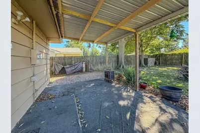 420 W Pierce Avenue, Charleston, IL 61920 - Photo 27