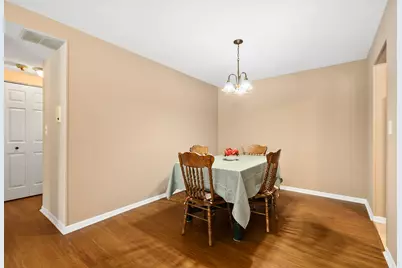 1105 Spring Garden Circle #5, Naperville, IL 60563 - Photo 11