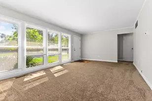 140 Nashua St, Park Forest, IL 60466 - Photo 3