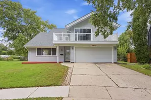1650 Beverly Ct, Hanover Park, IL 60133 - Photo 1