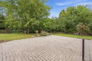 1650 Beverly Ct, Hanover Park, IL 60133 - Photo 47