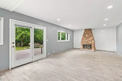 1650 Beverly Court, Hanover Park, IL 60133 - Photo 7