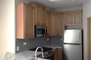 1990 Larkin Ave, Elgin, IL 60123 - Photo 7