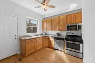 2478 N Albany Ave, Chicago, IL 60647 - Photo 13