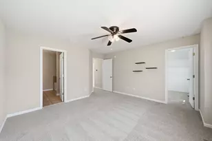 440 Churchill Dr, Elgin, IL 60124 - Photo 9