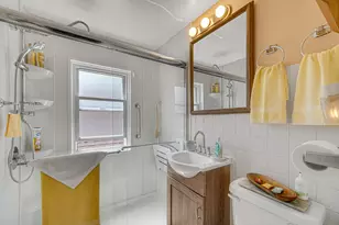 8610 S Vernon Ave, Chicago, IL 60619 - Photo 17