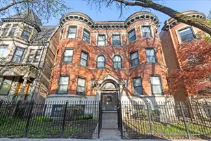 5020 S Blackstone Ave, Chicago, IL 60615 - Photo 1