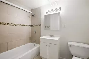 5020 S Blackstone Ave, Chicago, IL 60615 - Photo 11