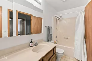 763 Concord Dr, Crystal Lake, IL 60014 - Photo 23