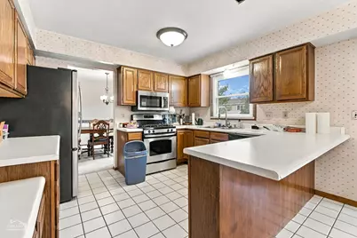 763 Concord Drive, Crystal Lake, IL 60014 - Photo 5