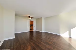 155 N Harbor Dr, Chicago, IL 60601 - Photo 9