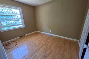1725 Locust St, Sterling, IL 61081 - Photo 13