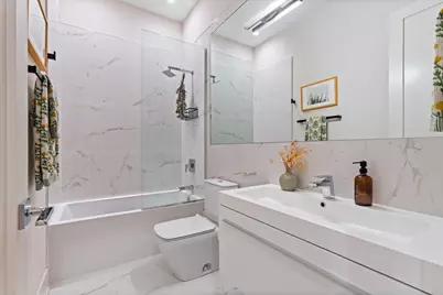 1346 W Walton Street #3W, Chicago, IL 60642 - Photo 25