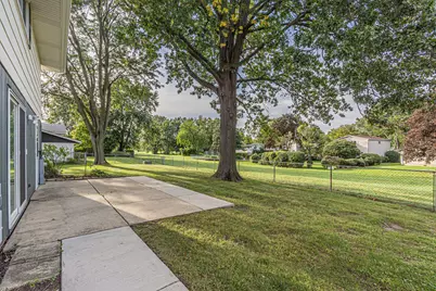 864 Pinehurst Lane, Schaumburg, IL 60193 - Photo 23