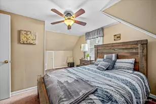 249 W Butterfield Rd, Elmhurst, IL 60126 - Photo 21