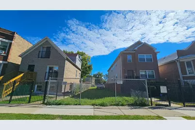 833 N Ridgeway Avenue, Chicago, IL 60651 - Photo 1