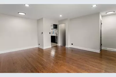 9625 S Lowe Avenue, Chicago, IL 60628 - Photo 7